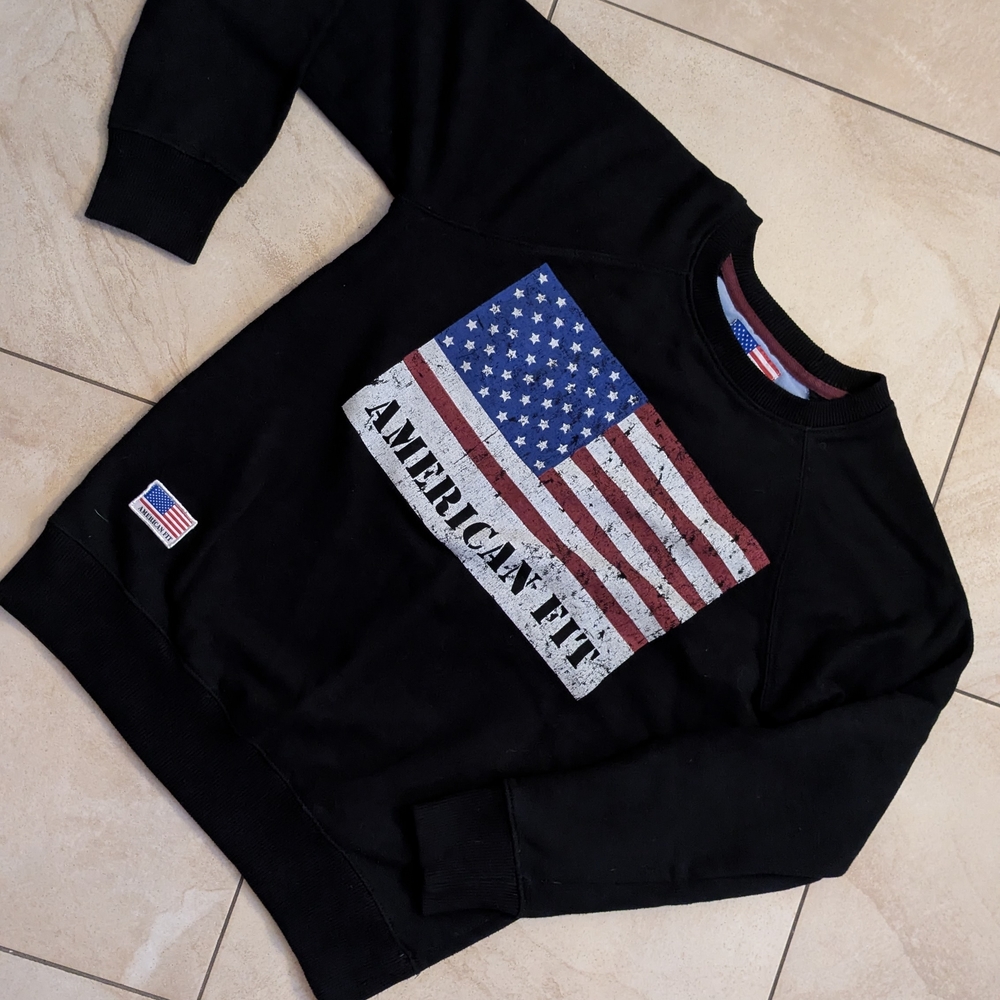 Black Crewneck Sweatshirt with Flag Graphic